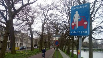 Fietsstraat - Rijschool Apeldoorn LessenbijLeendert