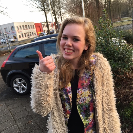 Marianne geslaagd voor rijbewijs!